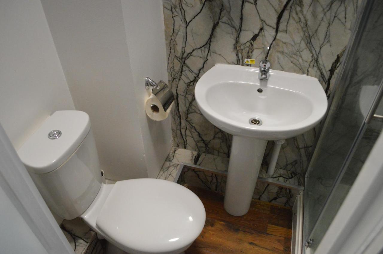 Bell Gate House Hotel 3*